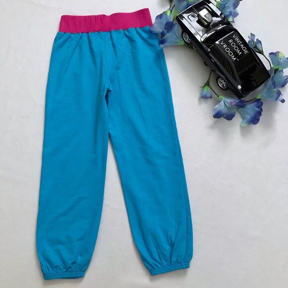 Hello Kitty NWT Loungewear Jogger for Girls 6 - Picture 4 of 9